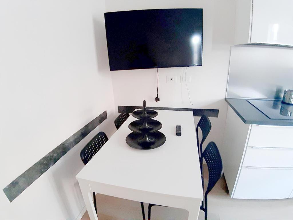 Easy Room Italy Mediolan Zewnętrze zdjęcie