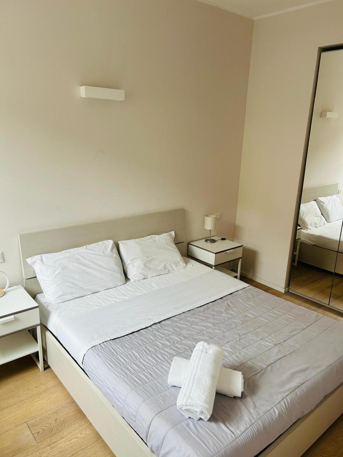 Easy Room Italy Mediolan Zewnętrze zdjęcie