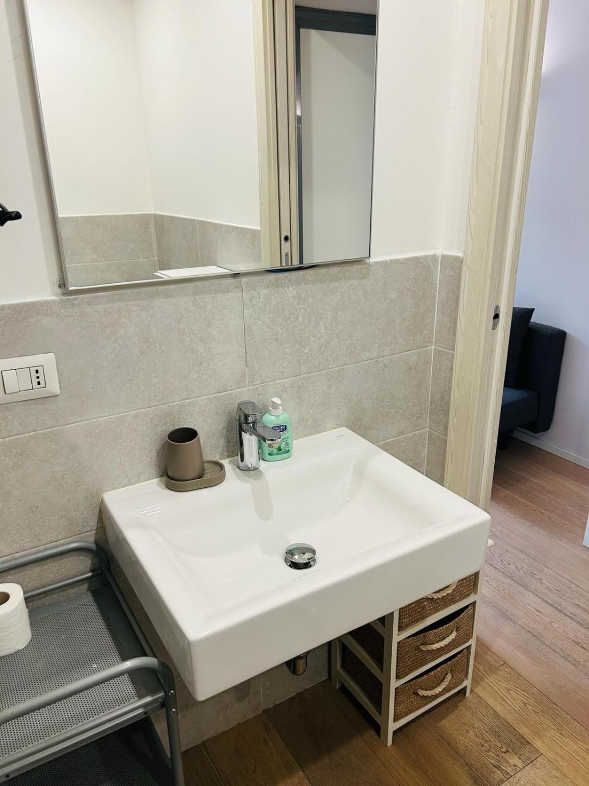 Easy Room Italy Mediolan Zewnętrze zdjęcie